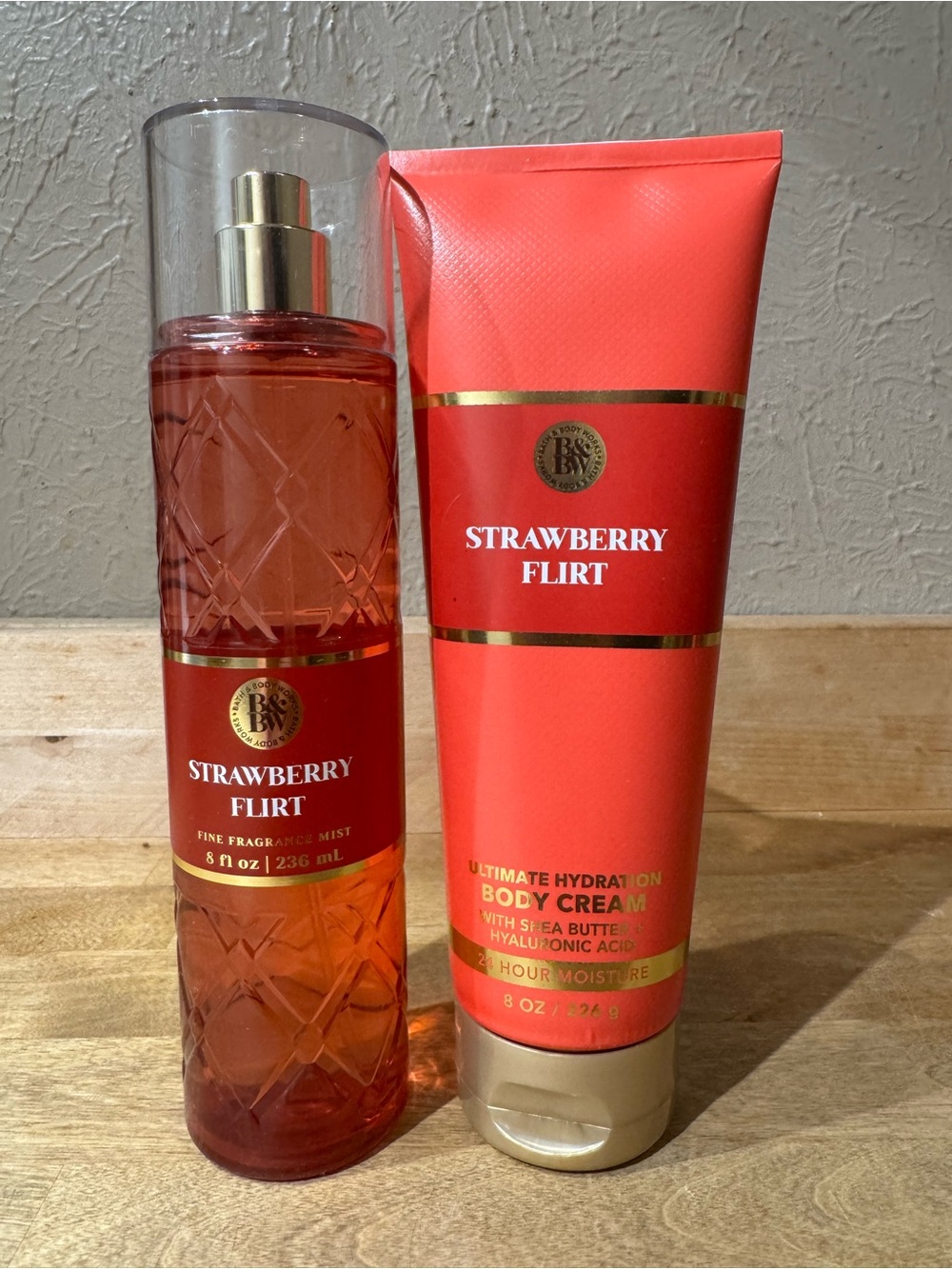 NWT Strawberry Flirt Fine Fragrance Mist & Body Cream Bundle